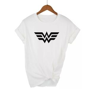 Wonder Woman Graphic T-shirt